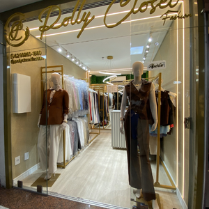 Polly Closet Fashion