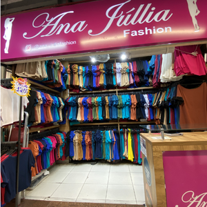 Ana Jullia Fashion